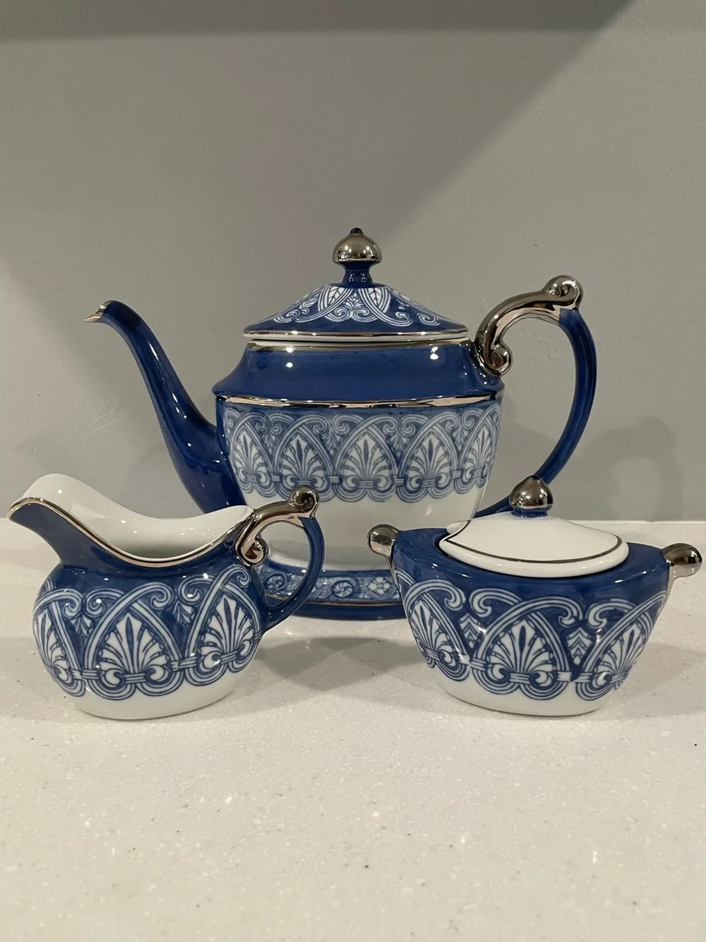 Bombay Blue & White Porcelain Tea Set – Teapot, Creamer & Lidded Sugar Bowl